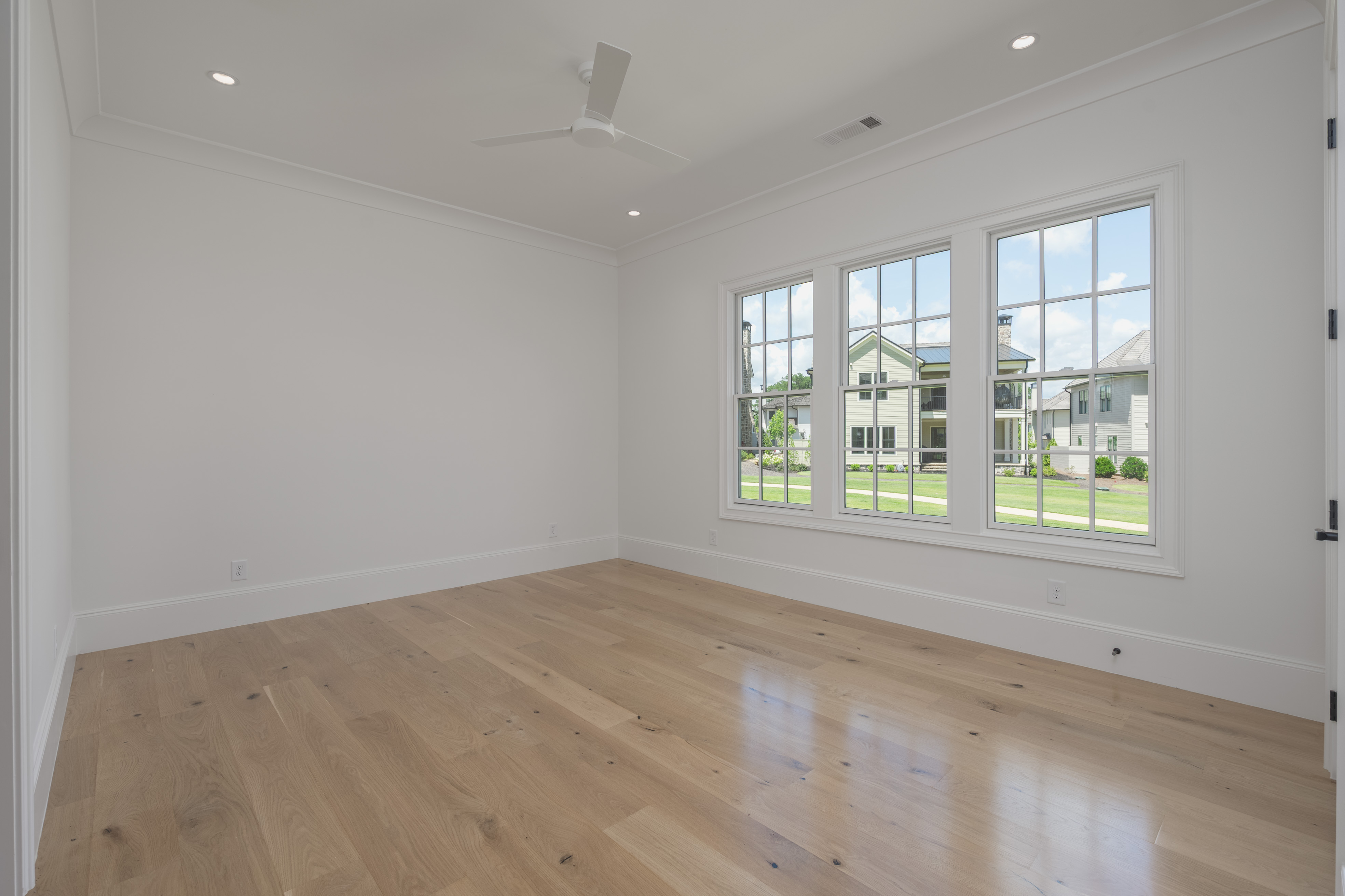 1070 Fish Hook Lane image 24